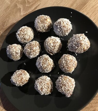  Energy-Balls mit Zimt und Lebkuchen | © Alpentherme Gastein