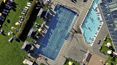 Weltrekord im Streckentauchen Alpentherme Gastein | © Breathless24/Bernhard Wieland