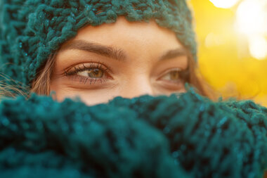 Winterpflege für strahlend schöne Haut | © freepik.com